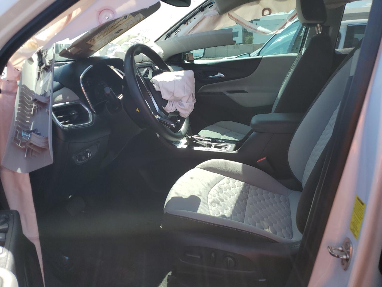 3GNAXKEX7JS580642 2018 Chevrolet Equinox Lt