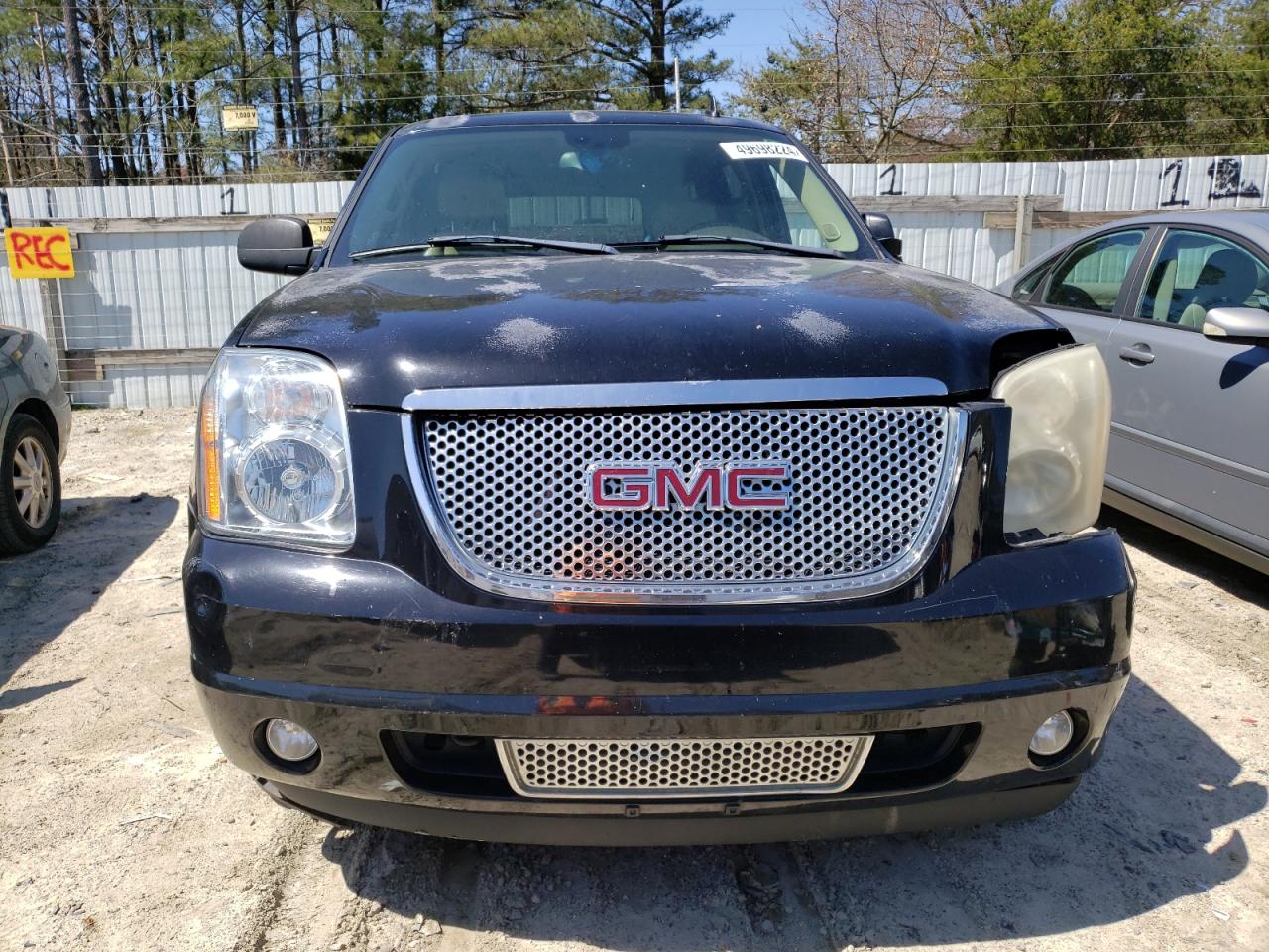 1GKFK63887J394204 2007 GMC Yukon Denali