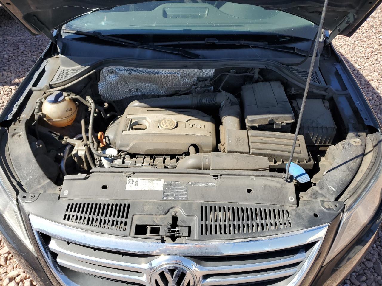 WVGBV75N59W526427 2009 Volkswagen Tiguan Se