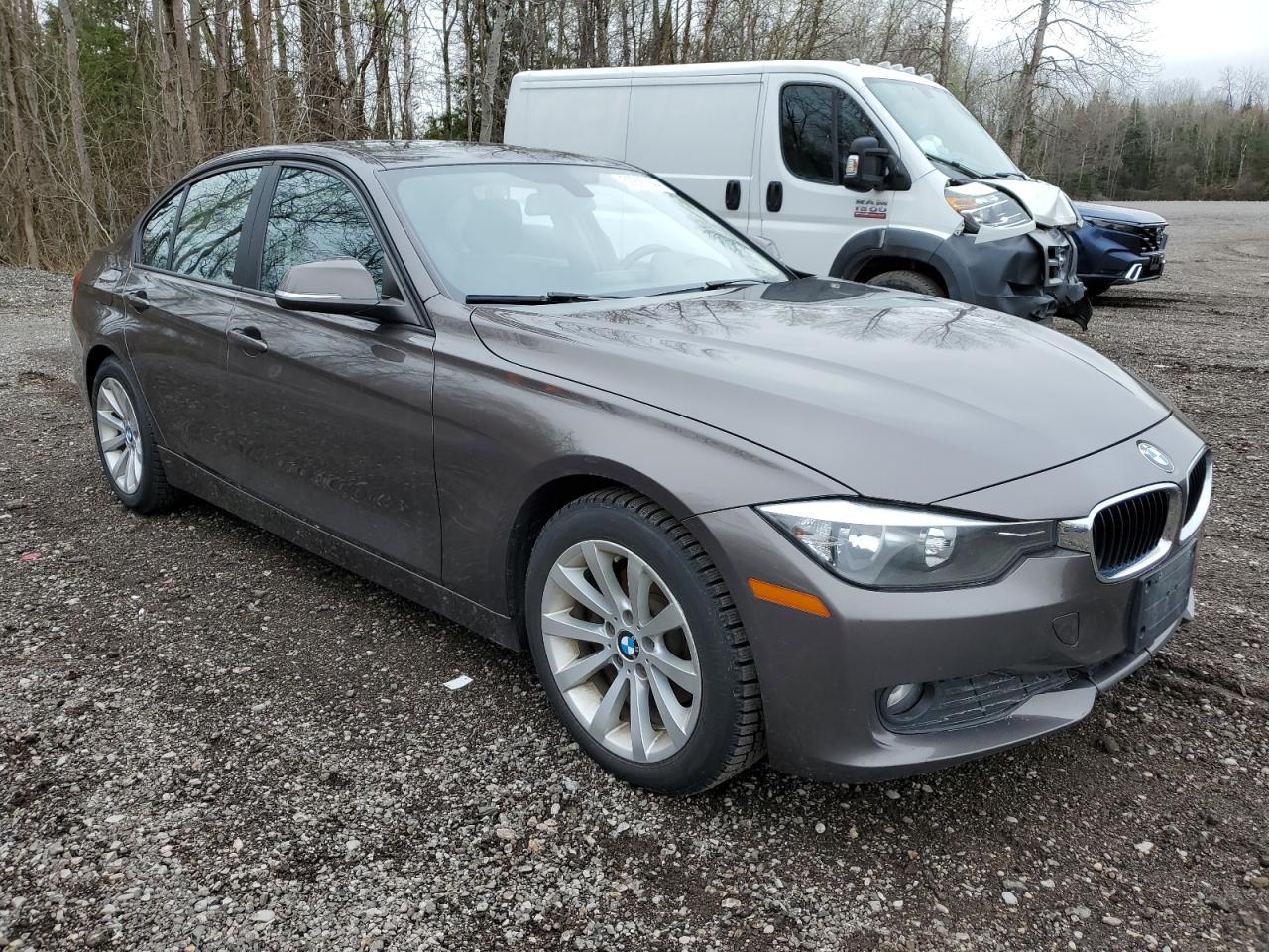 WBA3B1C53CF461230 2012 BMW 320 I