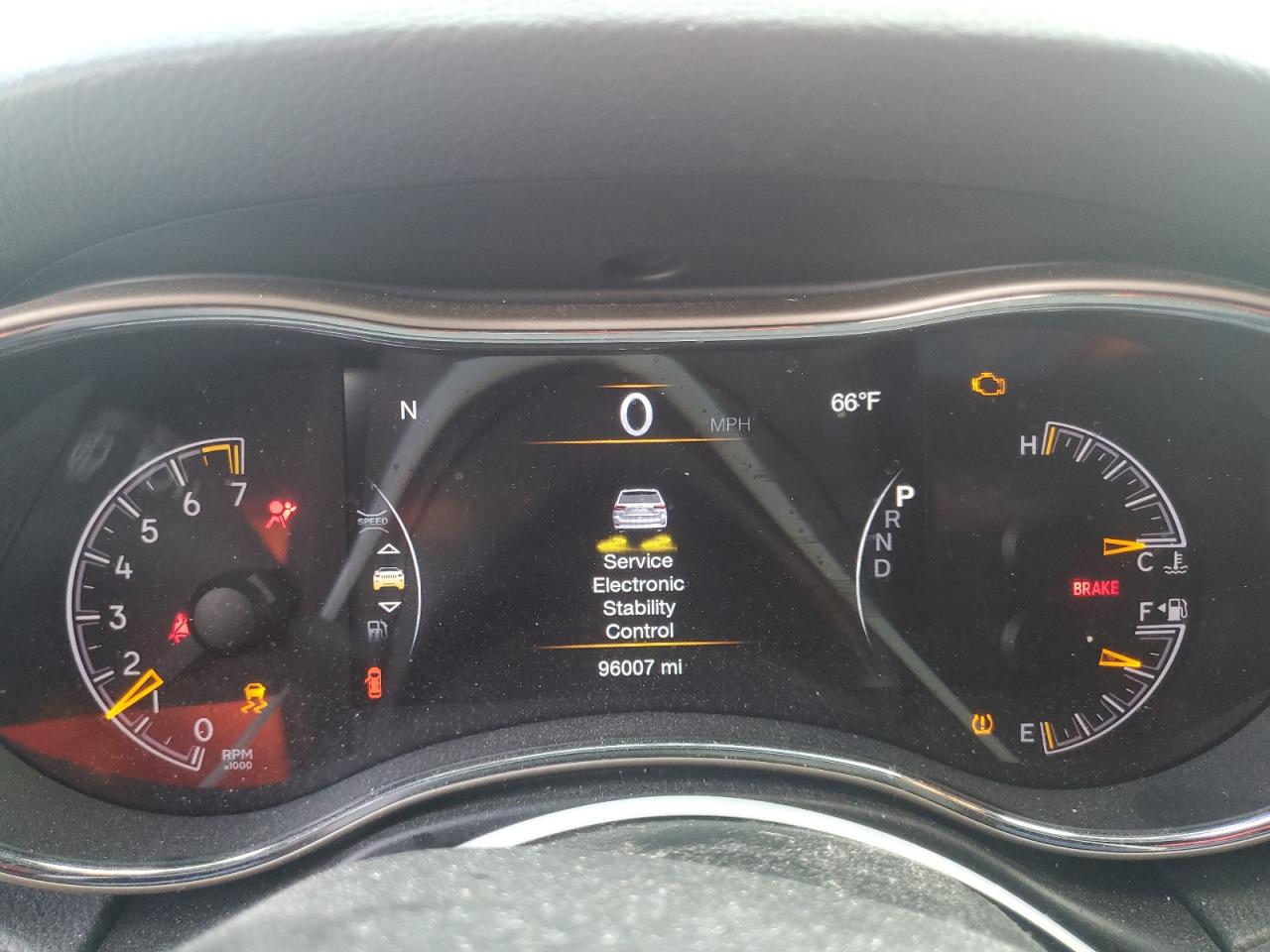 1C4RJEAG9GC369008 2016 Jeep Grand Cherokee Laredo