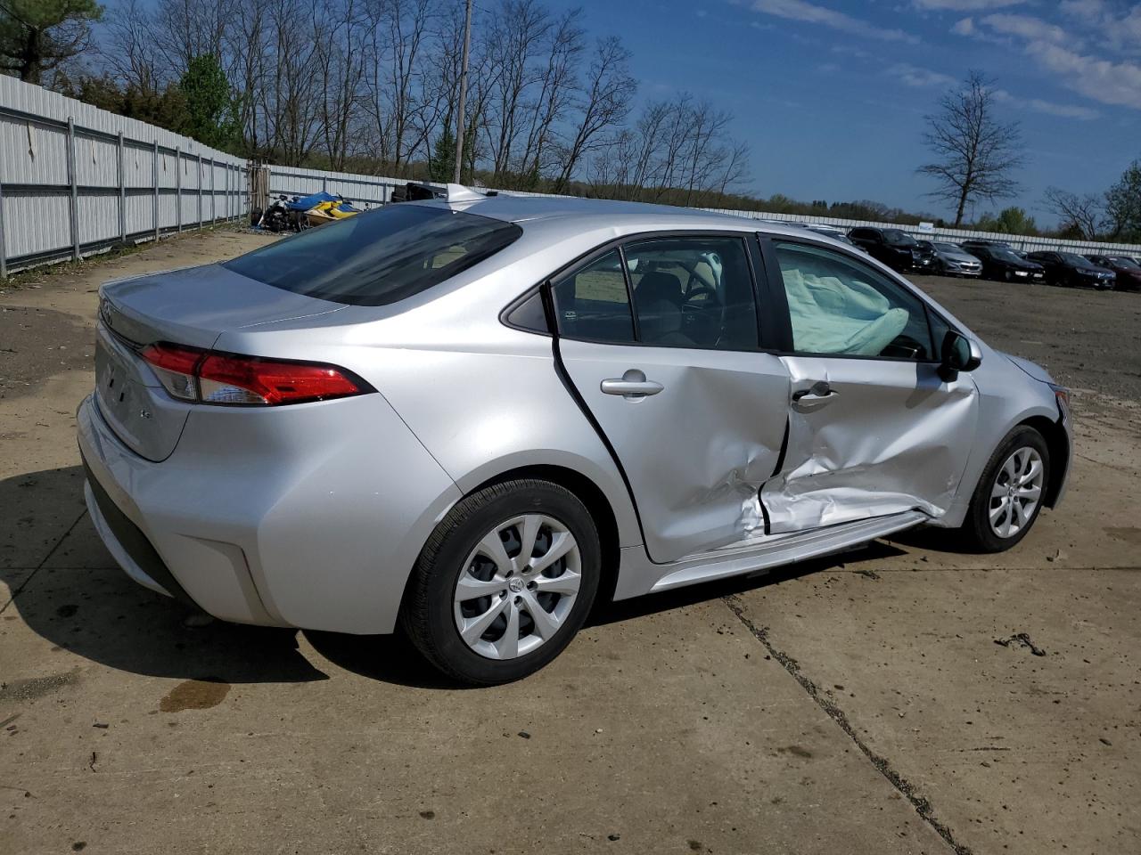 JTDEPMAEXNJ194492 2022 Toyota Corolla Le