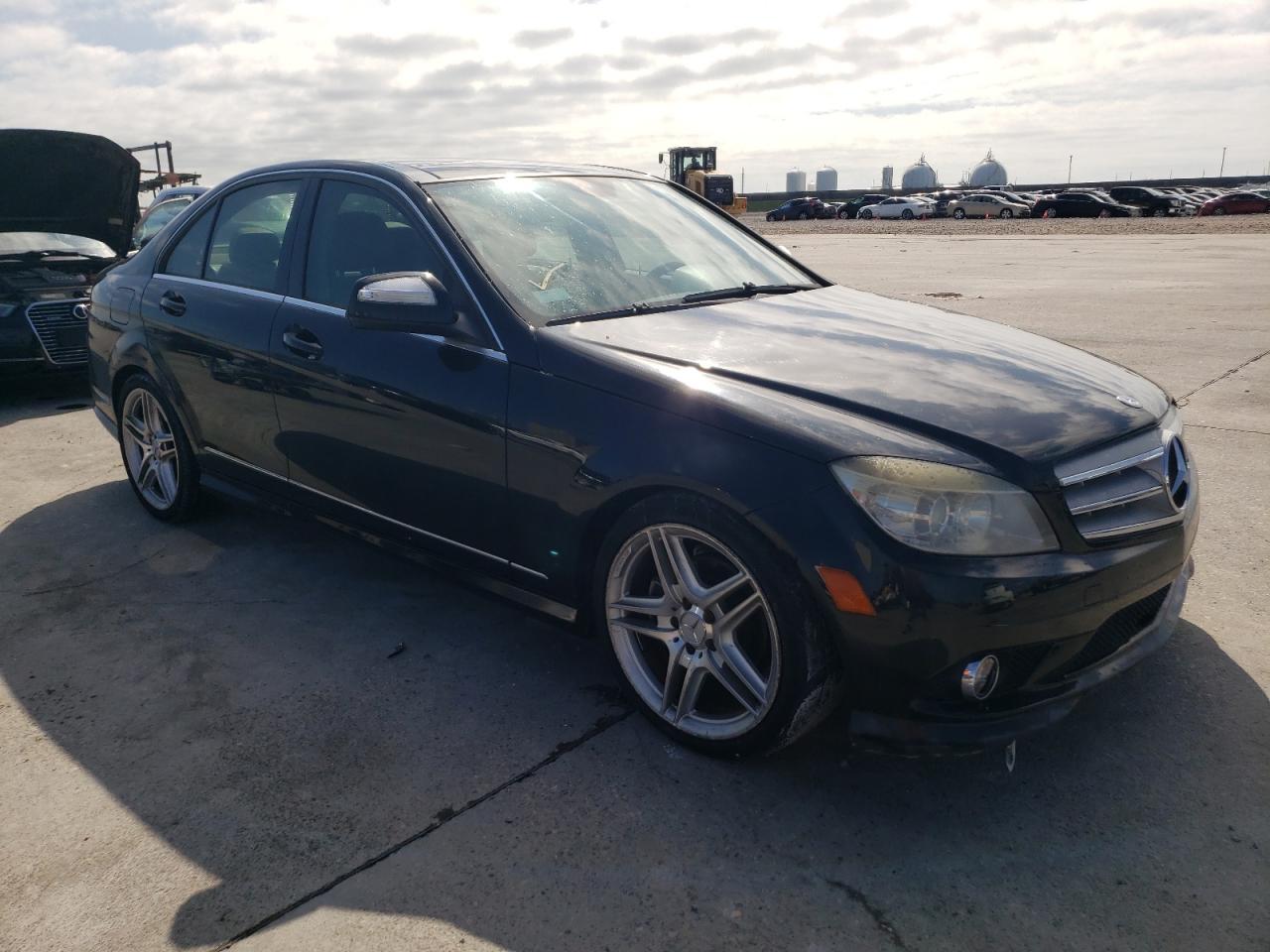 WDDGF54X79R055173 2009 Mercedes-Benz C 300