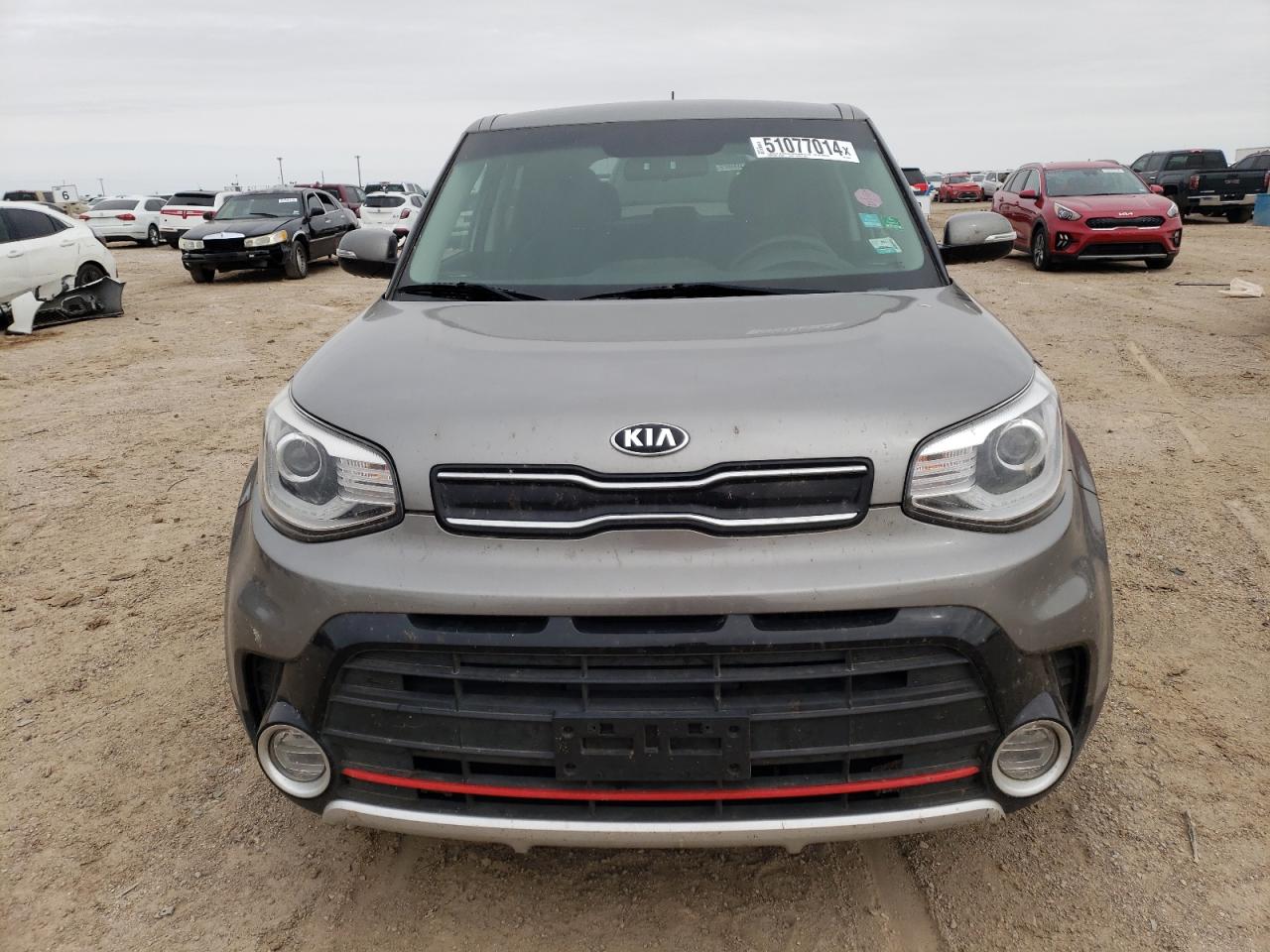 KNDJX3AA0J7515033 2018 Kia Soul !