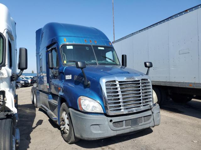 Lot #2542529880 2016 FREIGHTLINER CASCADIA 1 salvage car