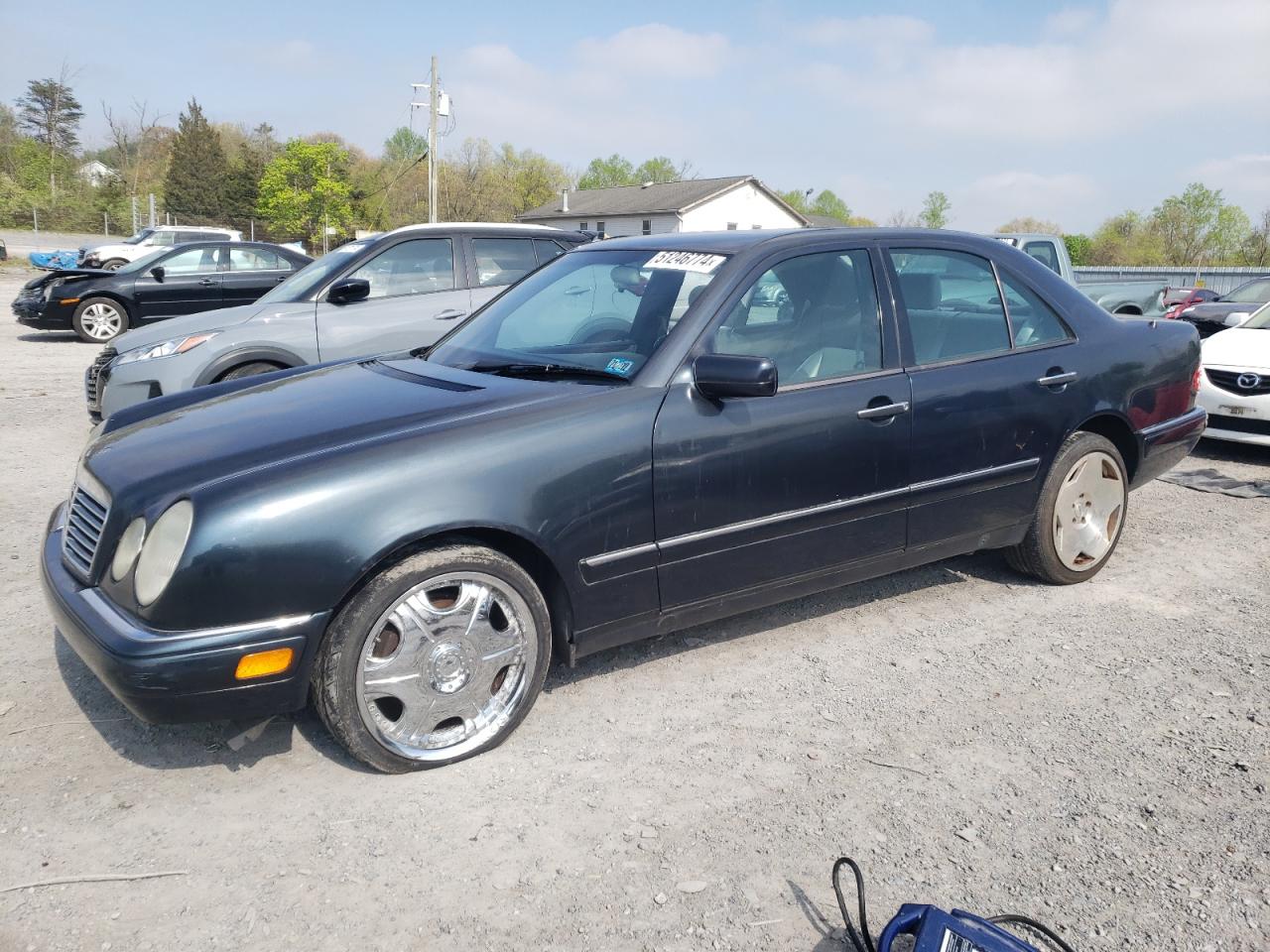 WDBJF55F2TJ023385 1996 Mercedes-Benz E 320