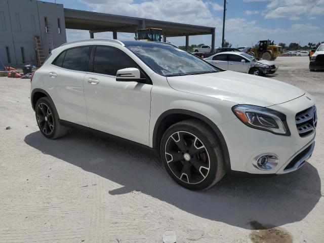 VIN WDCTG4EB1JJ379171 2018 Mercedes-Benz GLA-Class,... no.4