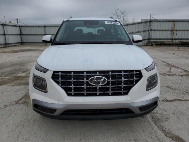 2022 Hyundai Venue Sel VIN: KMHRC8A38NU166526 Lot: 48823334