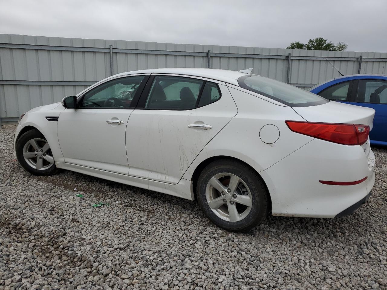 2015 Kia Optima Lx vin: KNAGM4A76F5556831