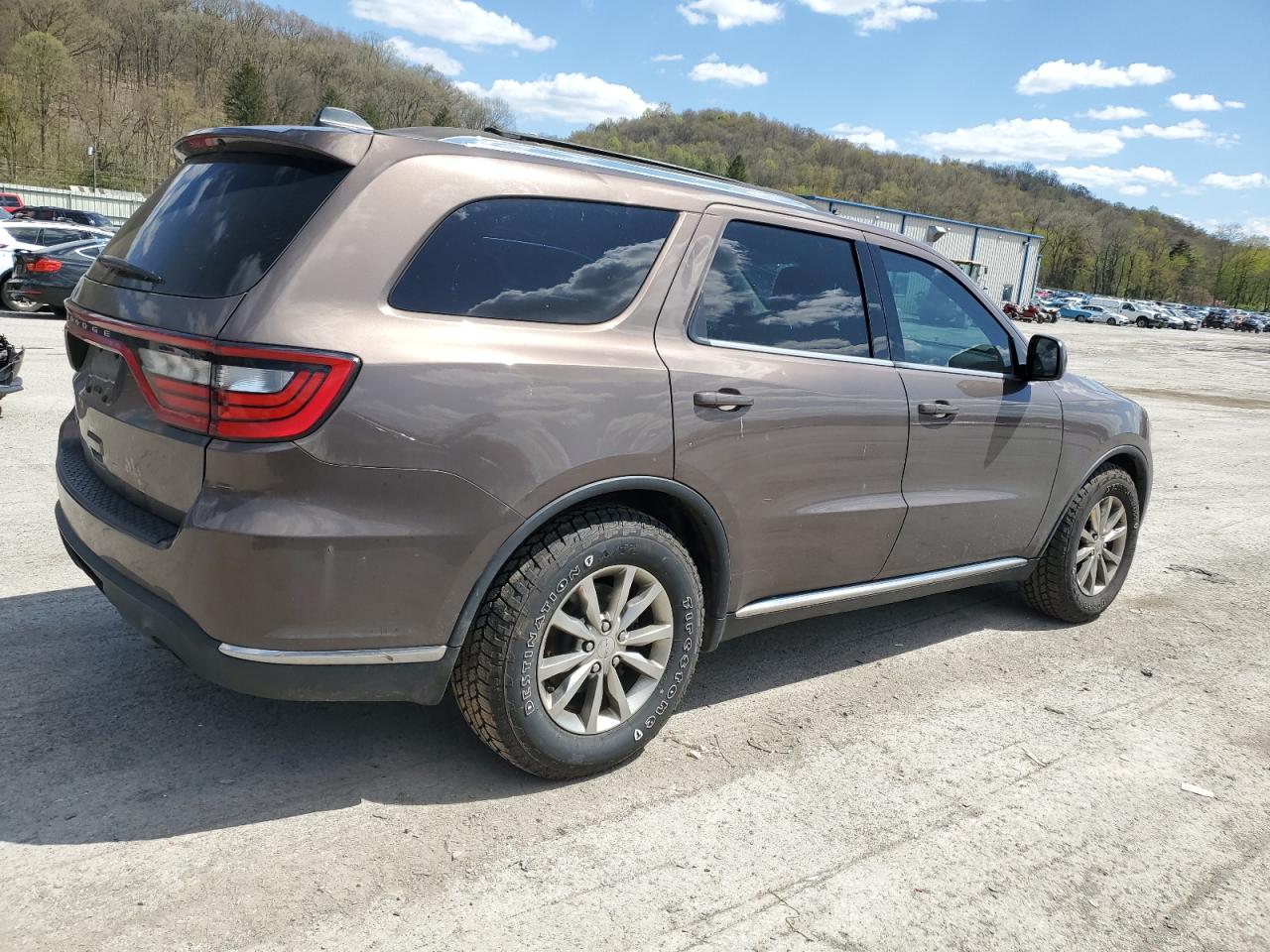 1C4RDHAG9HC860009 2017 Dodge Durango Sxt