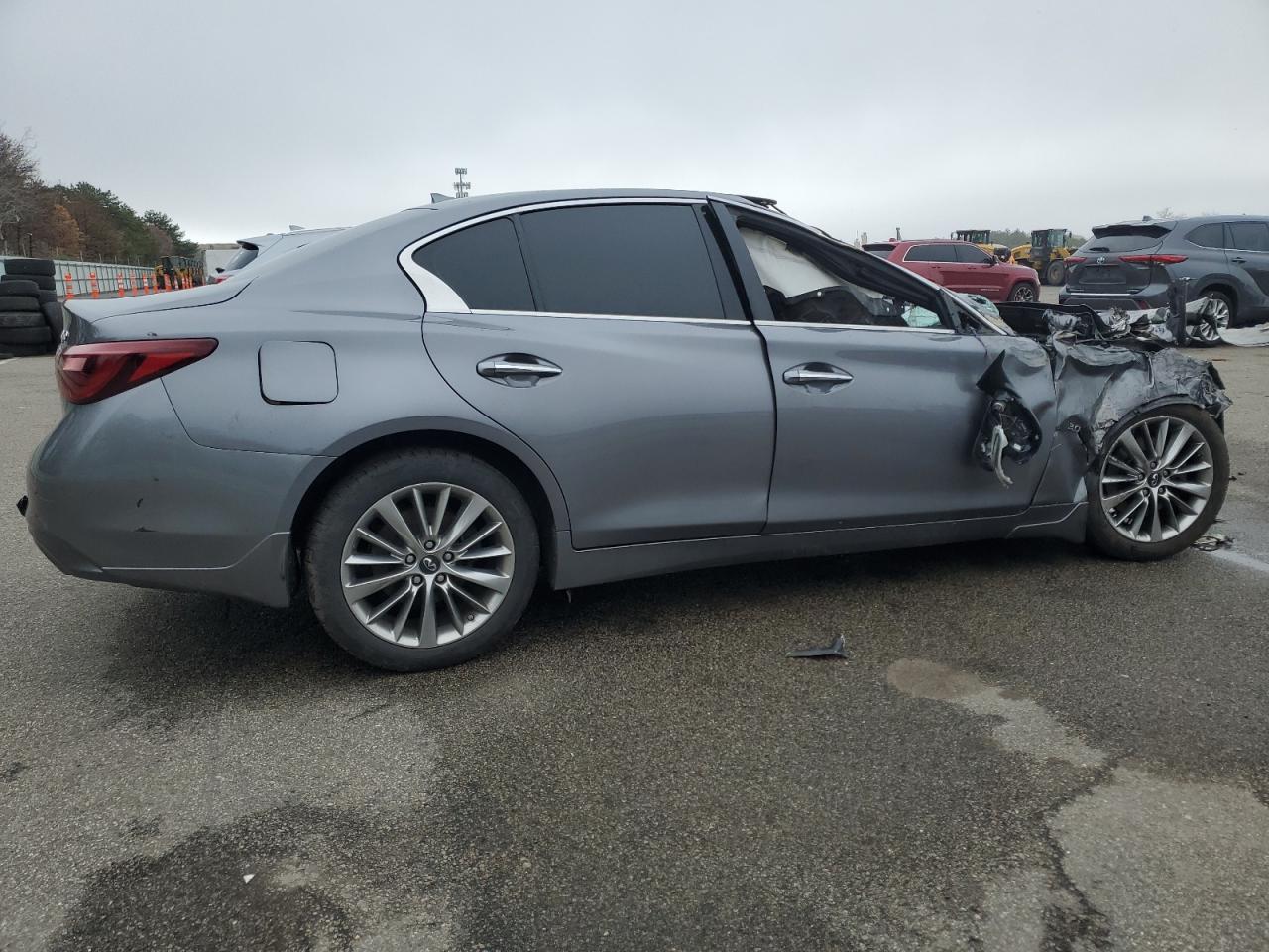 JN1EV7AP2JM365238 2018 Infiniti Q50 Luxe