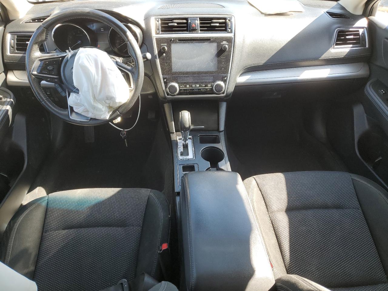 4S4BSAHC3K3277424 2019 Subaru Outback 2.5I Premium