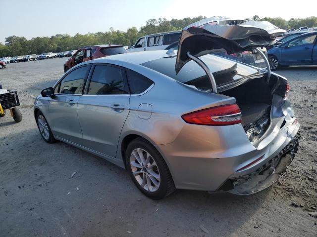 3FA6P0HD2LR159836 Ford Fusion SE 2