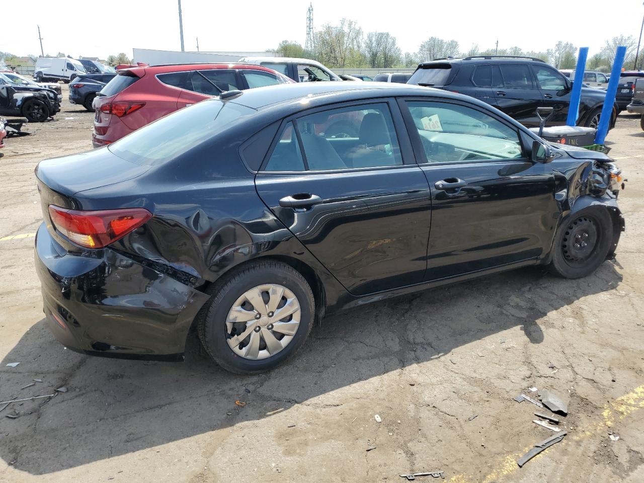 3KPA24AB7JE059772 2018 Kia Rio Lx