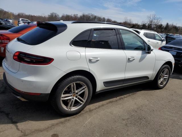 VIN WP1AA2A57JLB16589 2018 Porsche Macan no.3