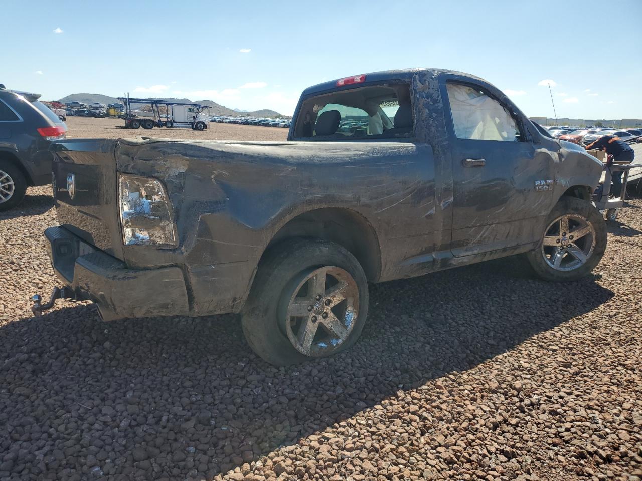 3C6JR6AT7JG171127 2018 Ram 1500 St