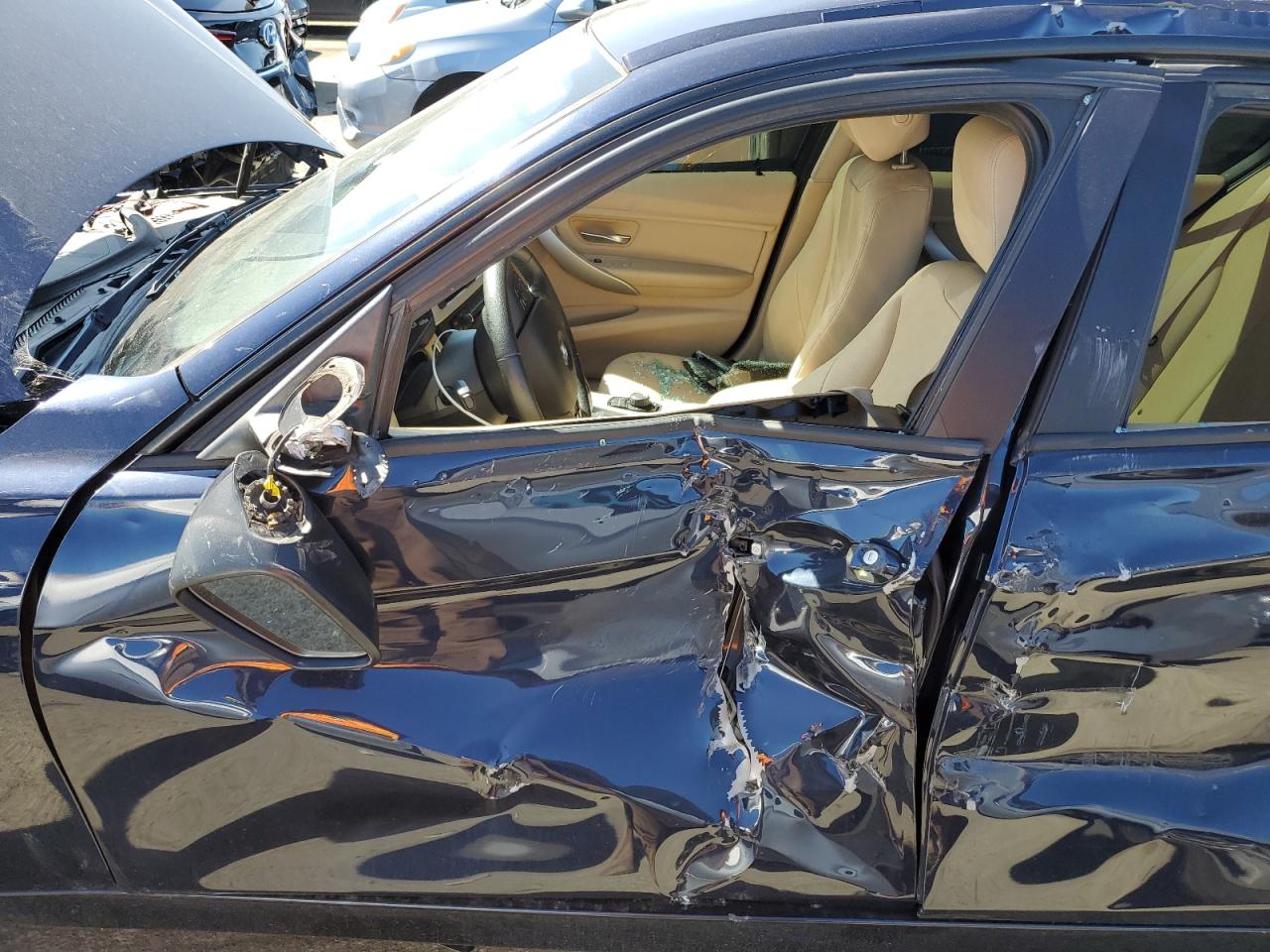 WBA3B1C50FK136725 2015 BMW 320 I