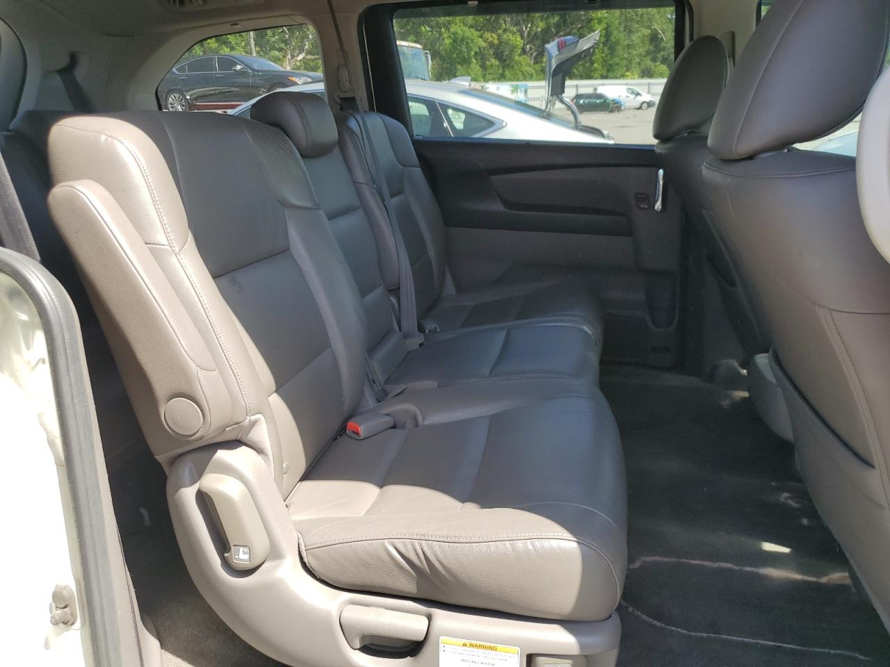 2014 Honda Odyssey Exl vin: 5FNRL5H62EB077918