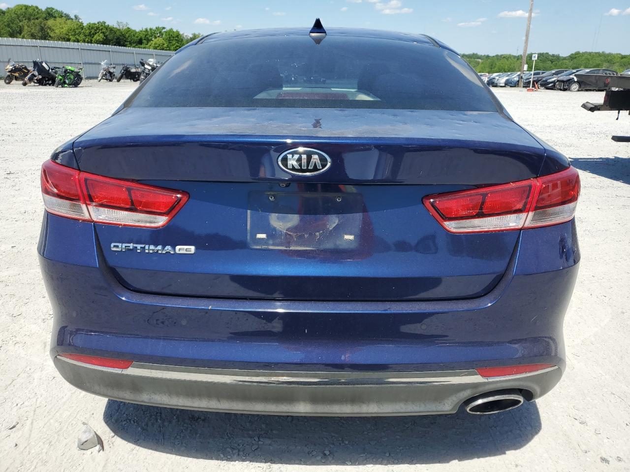 5XXGT4L32JG211915 2018 Kia Optima Lx