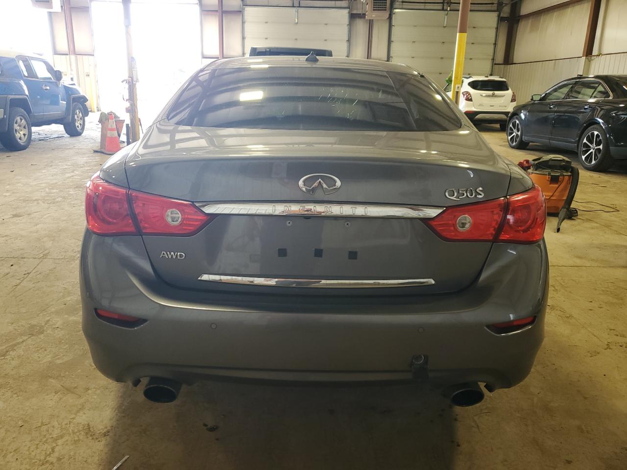 JN1EV7AR8GM340158 2016 Infiniti Q50 Premium