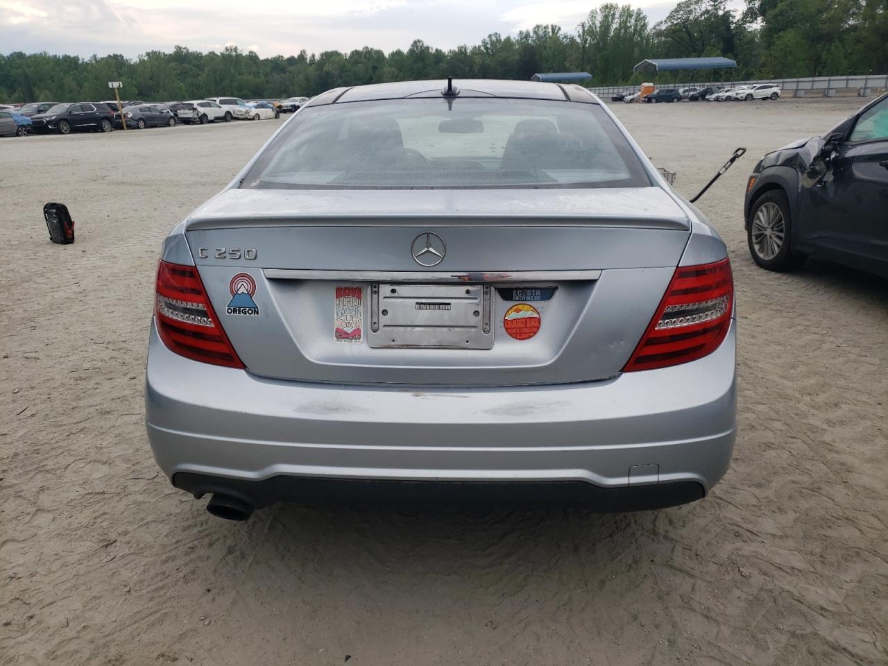 WDDGJ4HB9DG027810 2013 Mercedes-Benz C 250