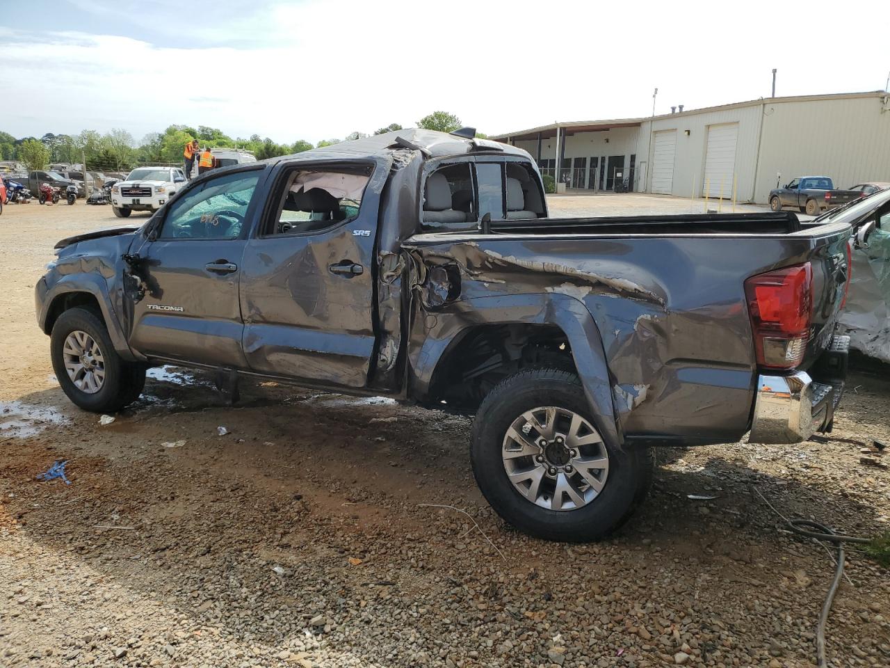 5TFAZ5CN8JX057294 2018 Toyota Tacoma Double Cab