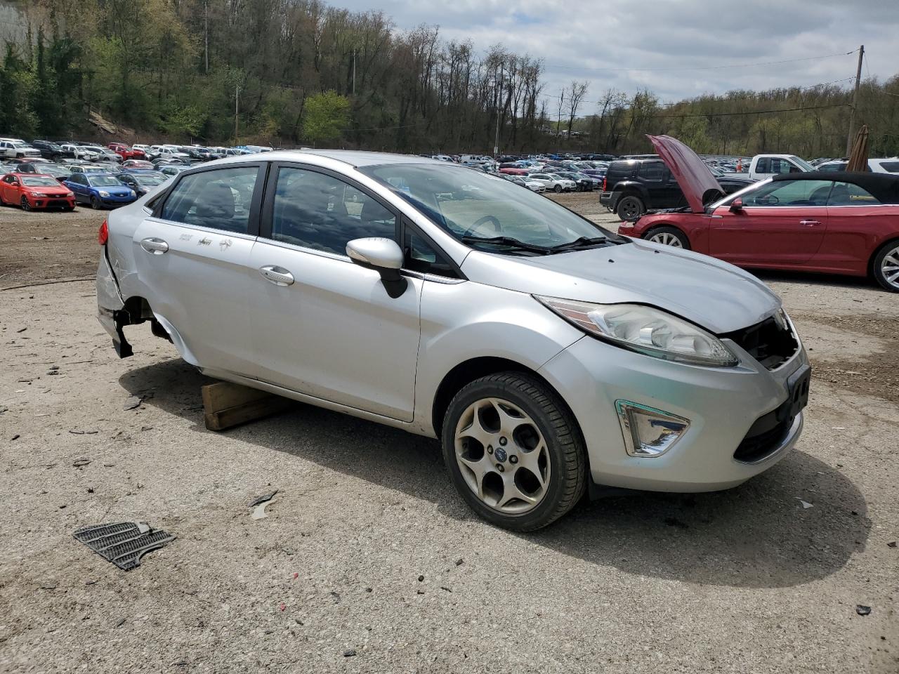 3FADP4CJ0BM121111 2011 Ford Fiesta Sel