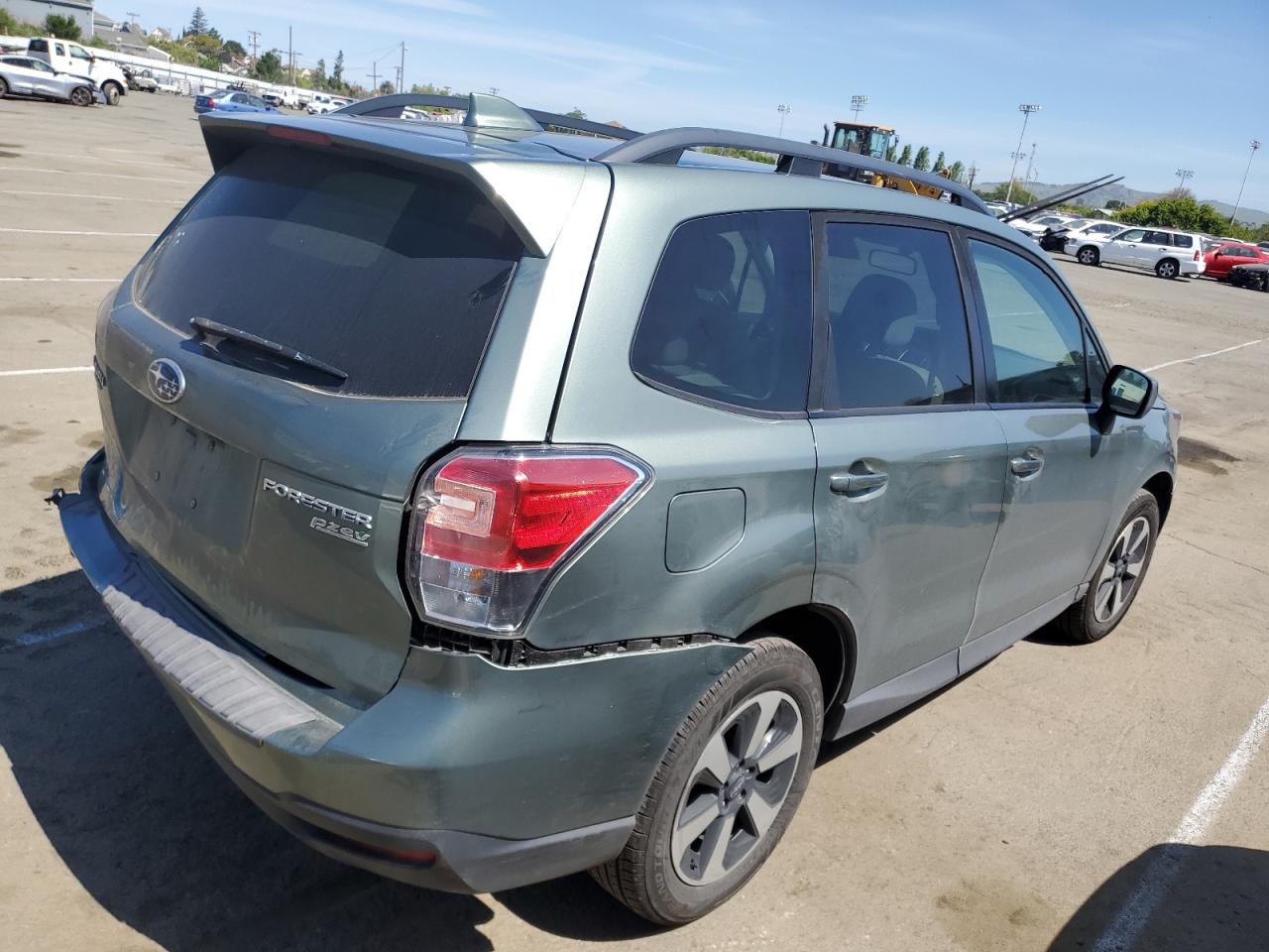 2017 Subaru Forester 2.5I Premium vin: JF2SJAEC6HH460888