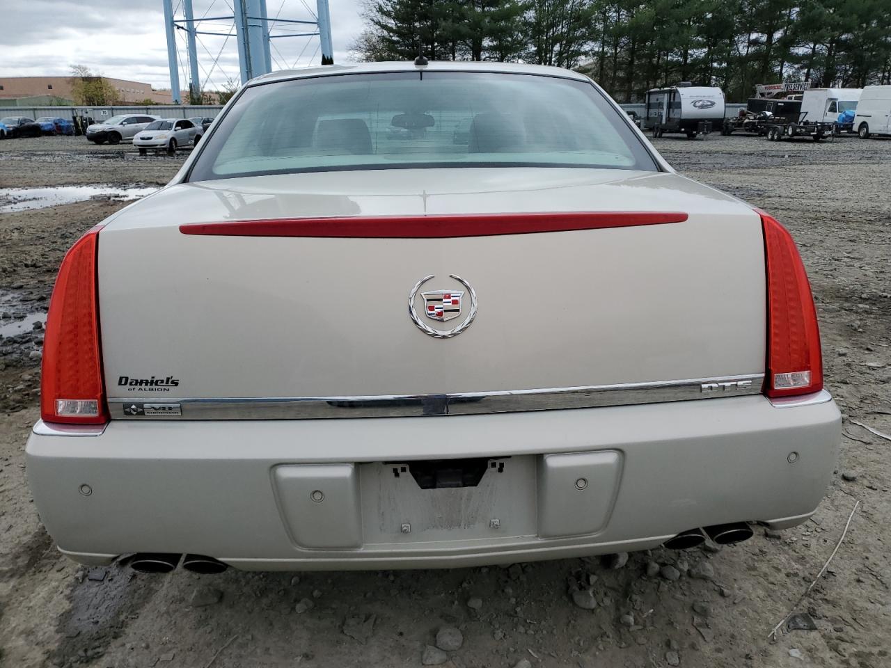 1G6KD57Y88U159975 2008 Cadillac Dts