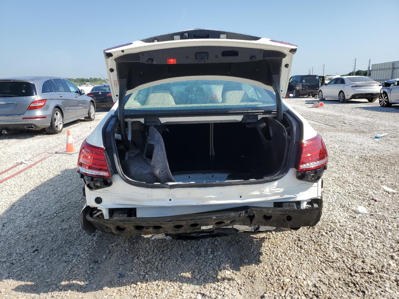 WDDKJ6FB8FF303427 2015 Mercedes-Benz E 400