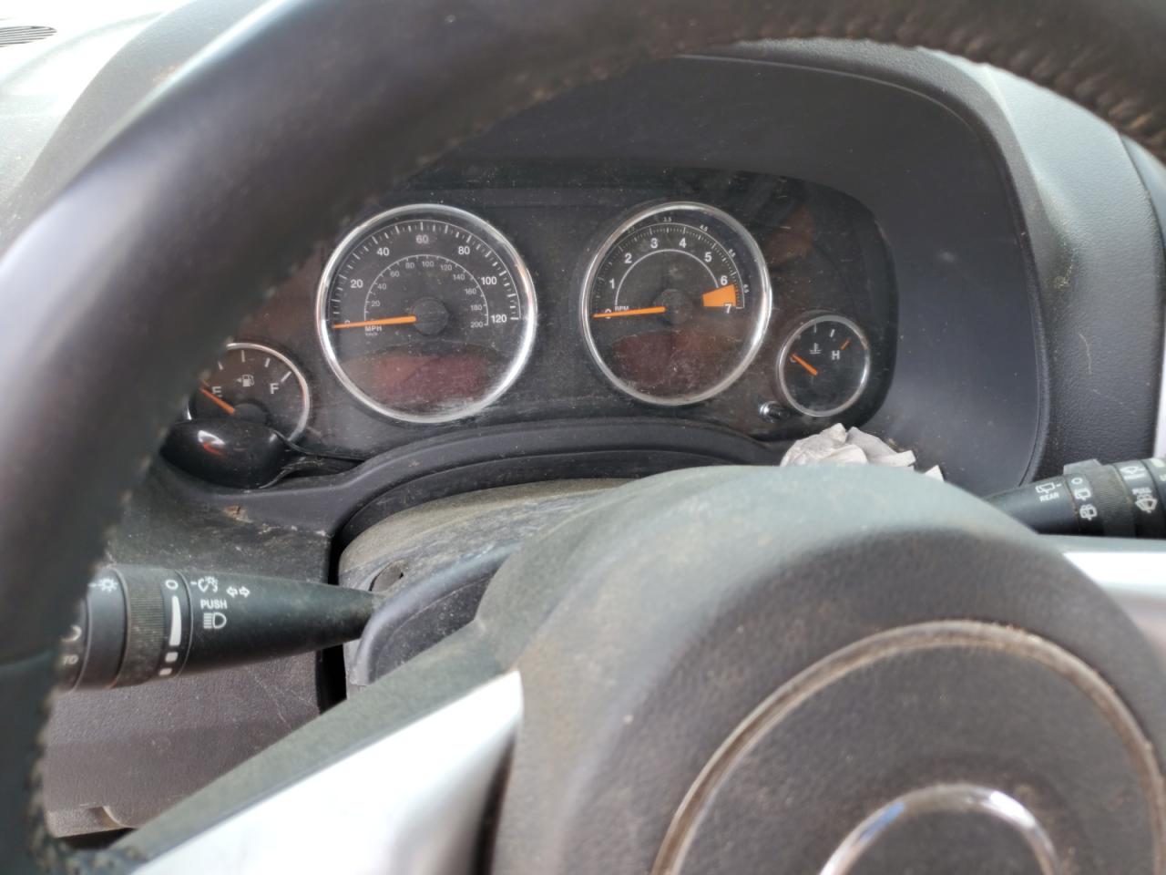 1C4NJCEB9HD166472 2017 Jeep Compass Latitude