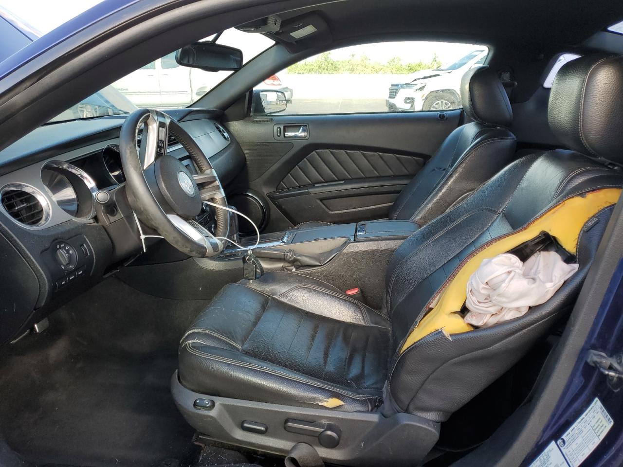 1ZVBP8AM2C5203142 2012 Ford Mustang