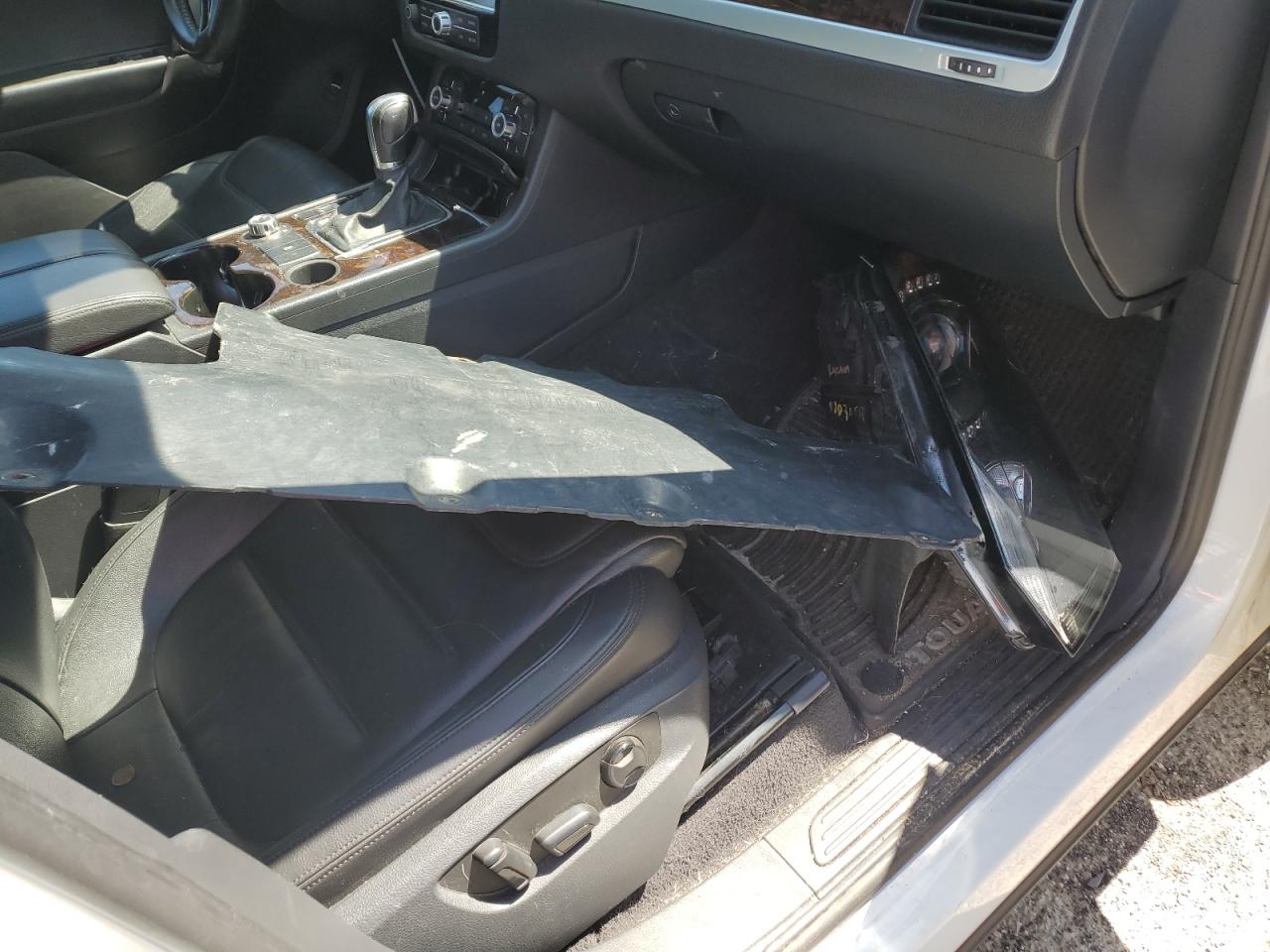 WVGEP9BP5DD003762 2013 Volkswagen Touareg V6 Tdi