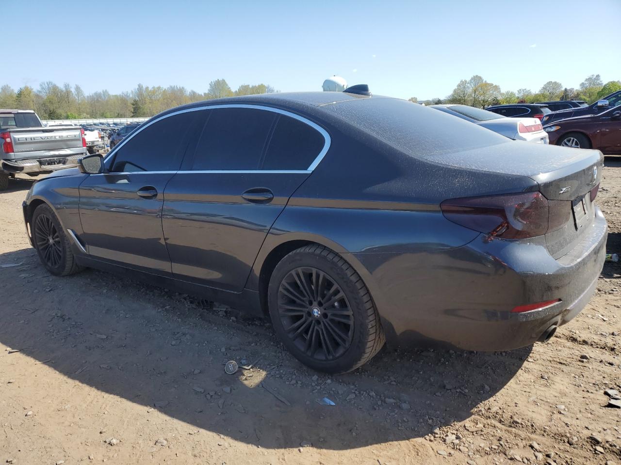 WBAJA7C56KG910762 2019 BMW 530 Xi