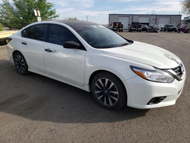 2017 Nissan Altima 2.5 VIN: 1N4AL3AP5HC195988 Lot: 51471354