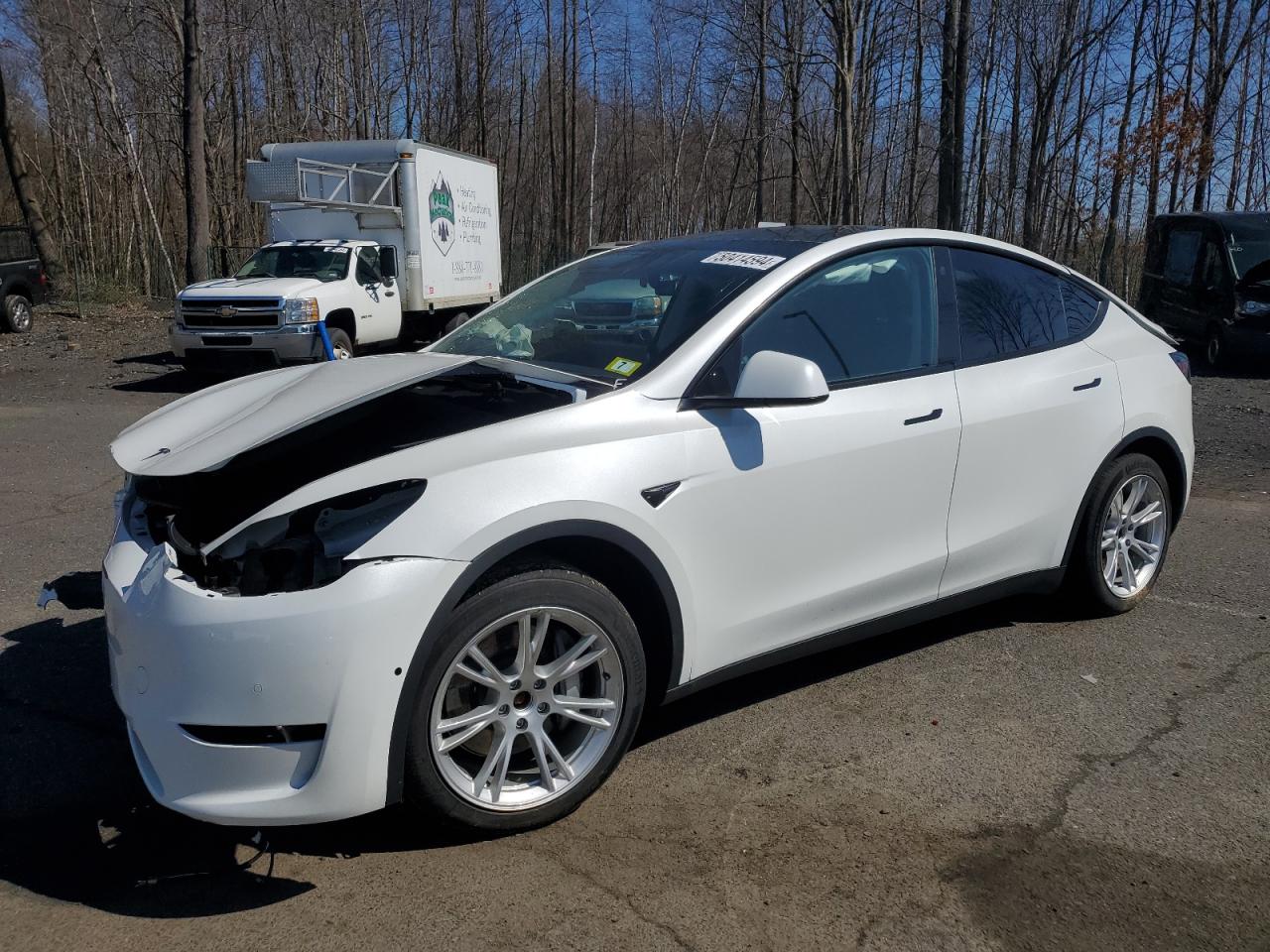 7SAYGAEE9NF315366 2022 Tesla Model Y