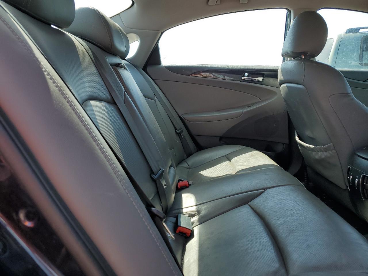 5NPEC4AC7DH583723 2013 Hyundai Sonata Se