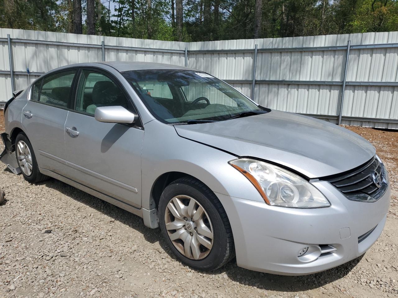 1N4AL2AP6AN503982 2010 Nissan Altima Base