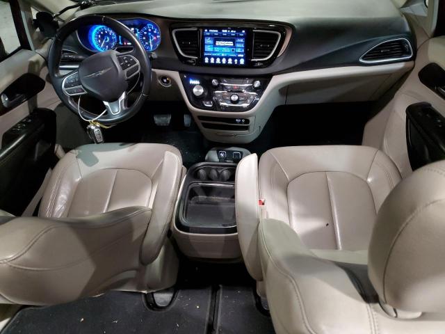 2017 Chrysler Pacifica - Image 8