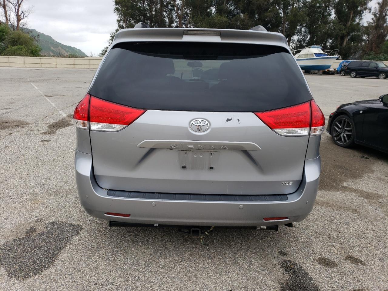 5TDYK3DC6DS297183 2013 Toyota Sienna Xle