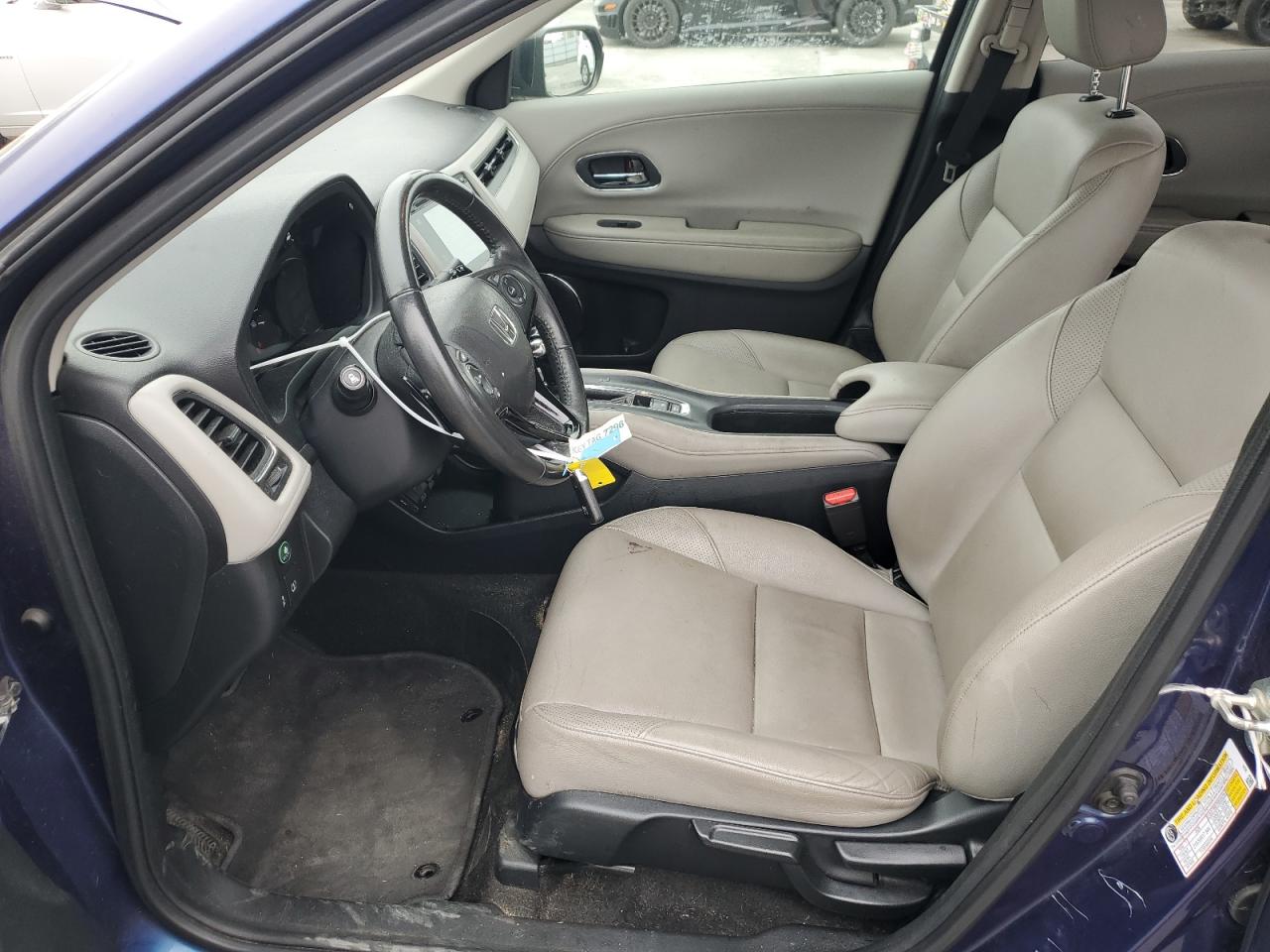 3CZRU6H71HM732012 2017 Honda Hr-V Exl