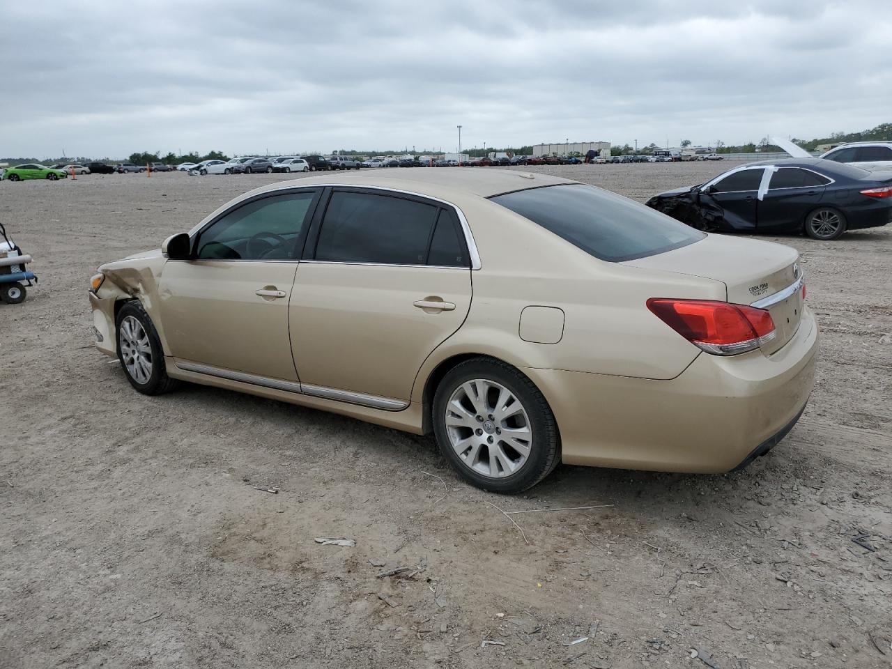 4T1BK3DB2BU376240 2011 Toyota Avalon Base