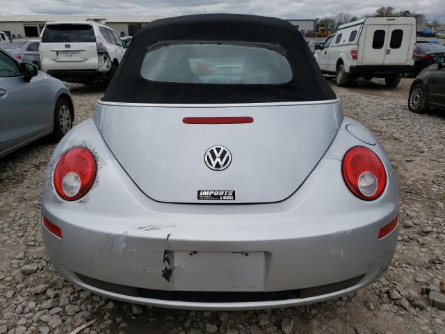 Lot #2452097693 2006 VOLKSWAGEN NEW BEETLE salvage car