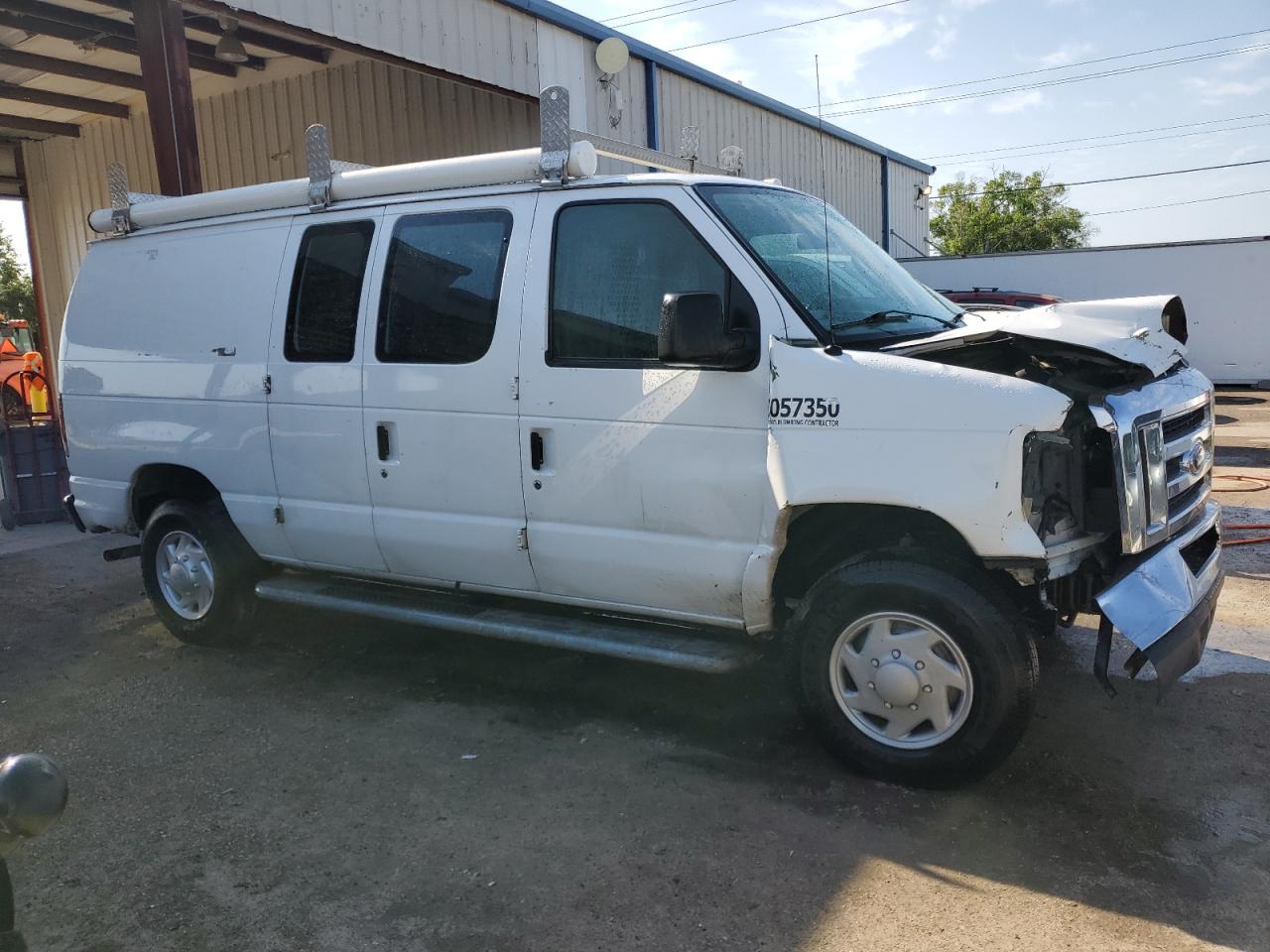 1FTNE24W09DA35631 2009 Ford Econoline E250 Van