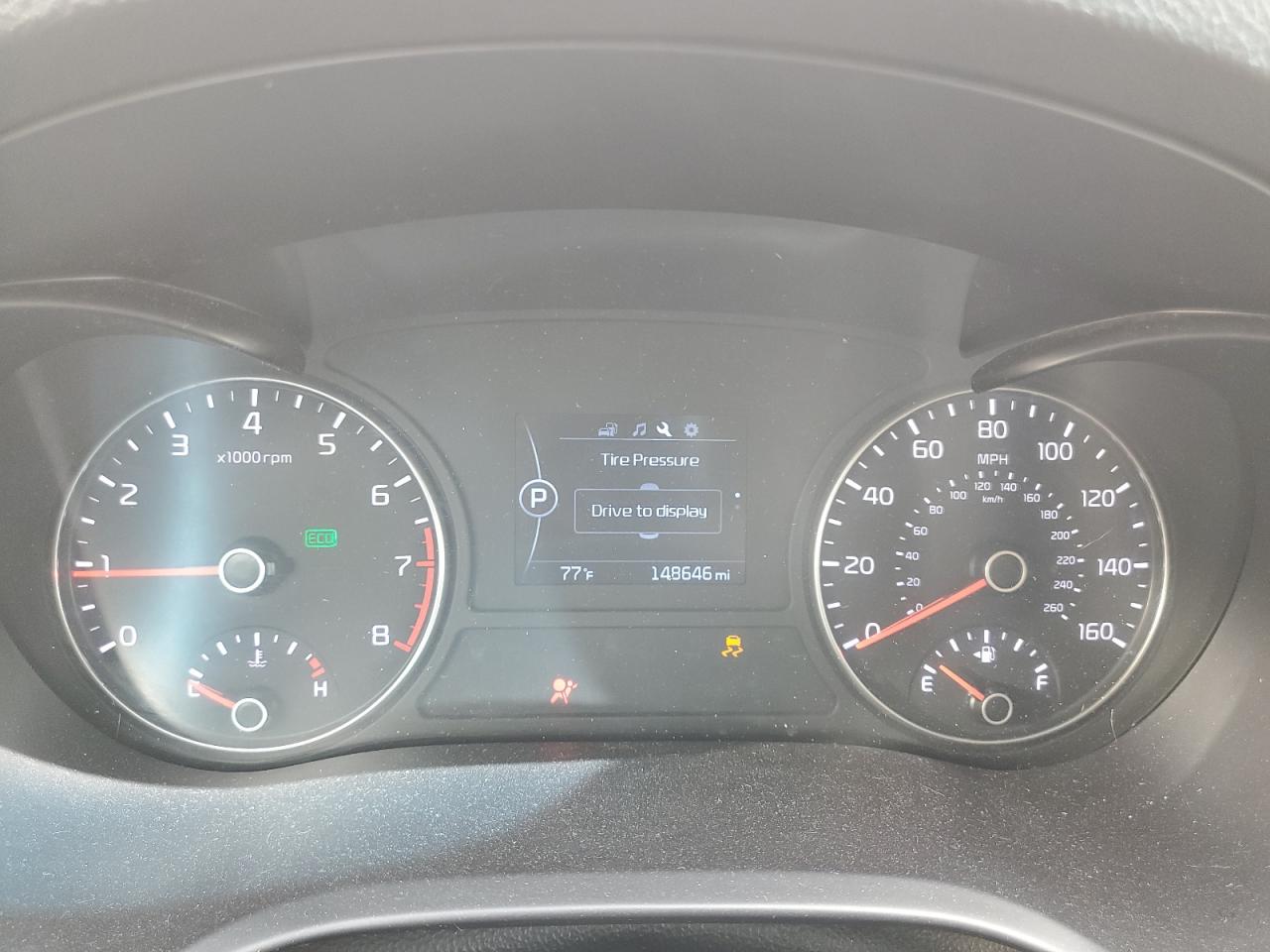 5XXGT4L3XJG190585 2018 Kia Optima Lx