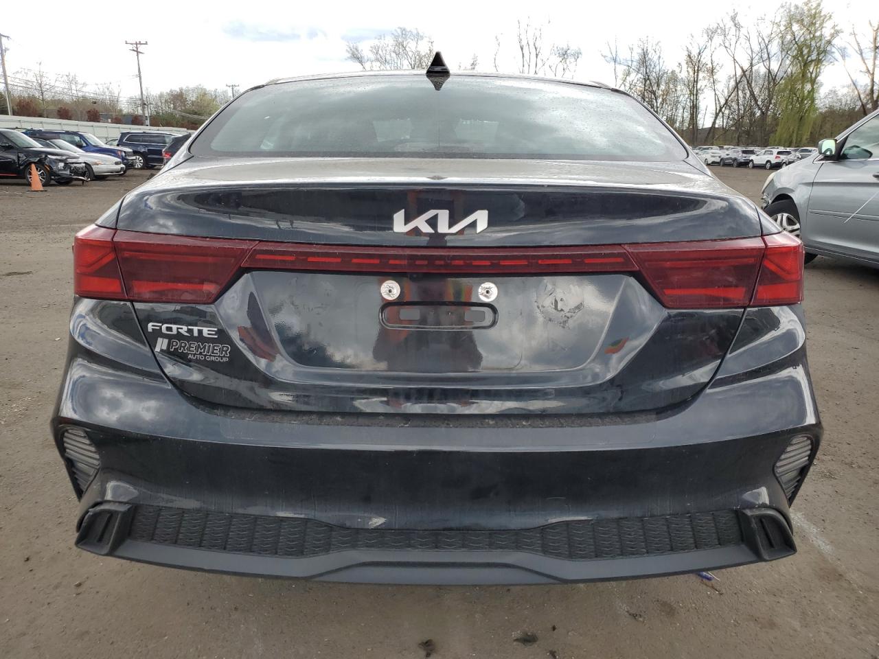 2022 Kia Forte Fe vin: 3KPF24AD6NE462364