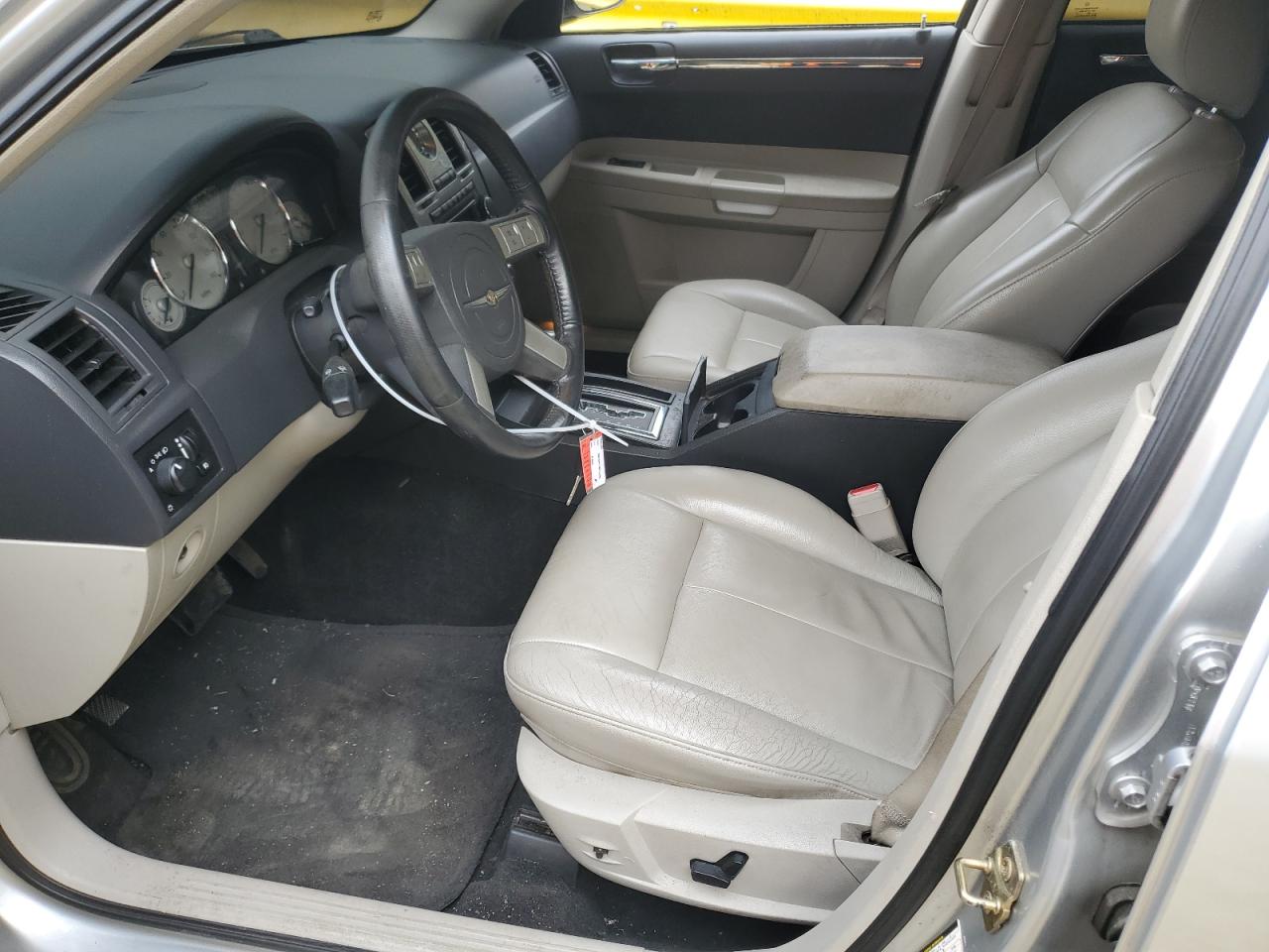 2C3JA53G75H163761 2005 Chrysler 300 Touring