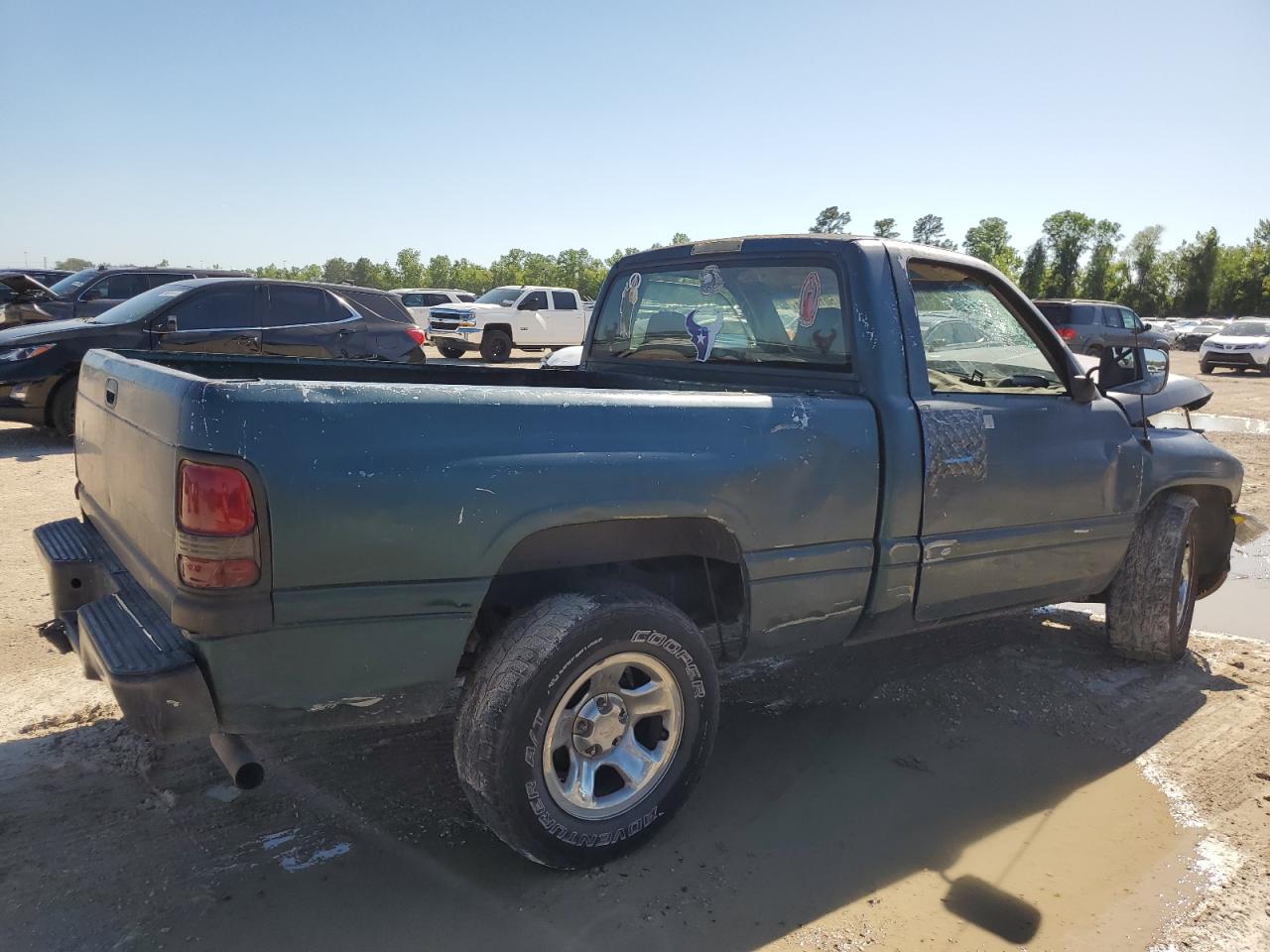 1B7HC16XXVS121621 1997 Dodge Ram 1500