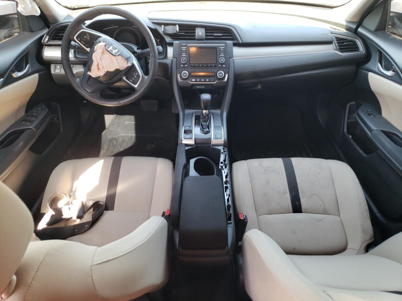 19XFC2F51JE040869 2018 Honda Civic Lx 19XFC2F51JE040869 2018 Honda Civic Lx