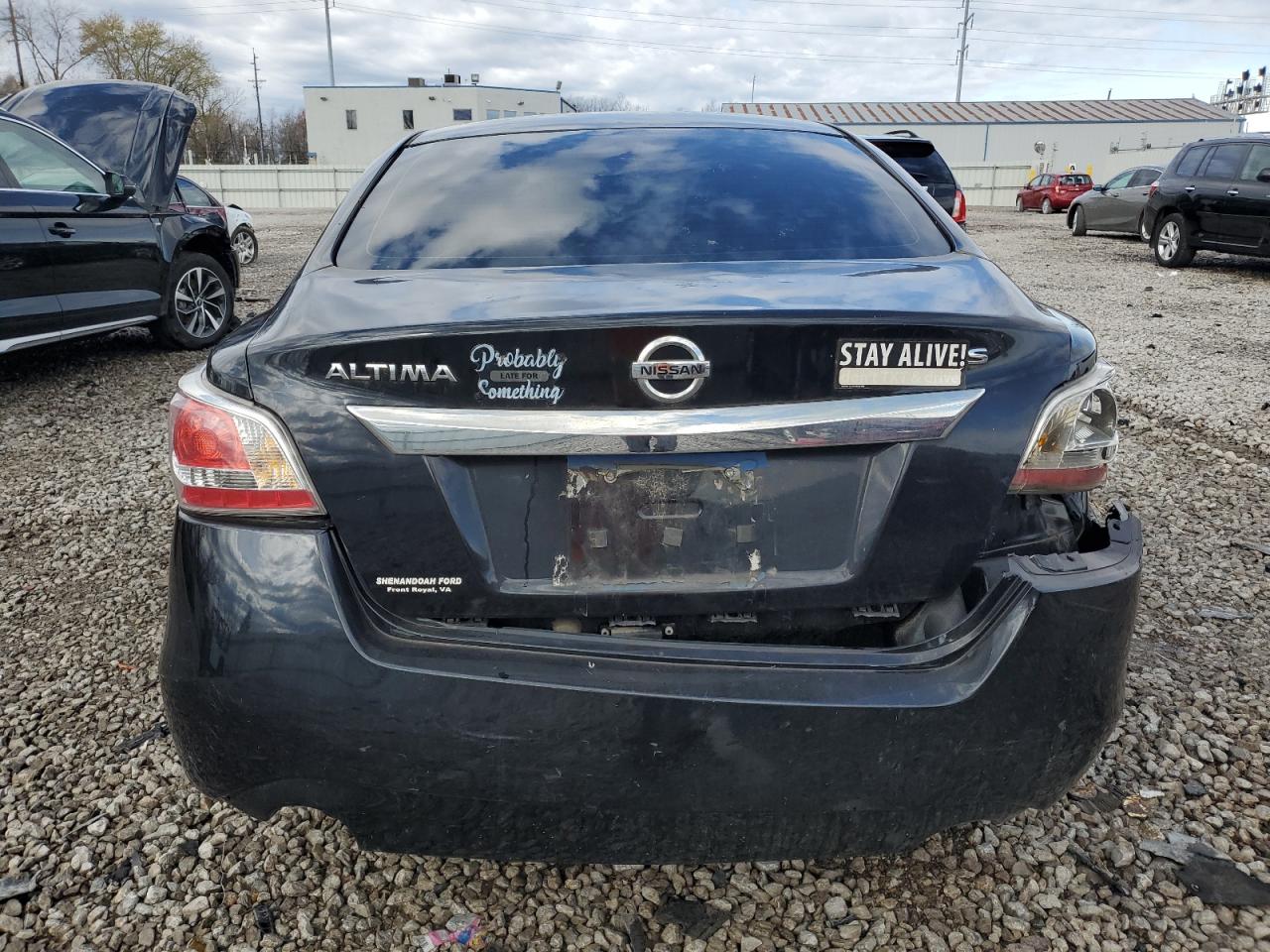 2015 Nissan Altima 2.5 vin: 1N4AL3AP4FC269883